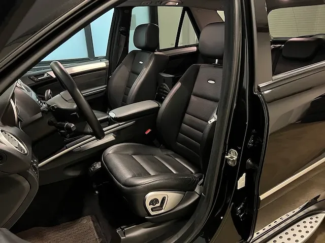 Mercedes-benz ml63 amg 6.2 v8 510pk 2006, r-677-xx -youngtimer- - afbeelding 31 van  47