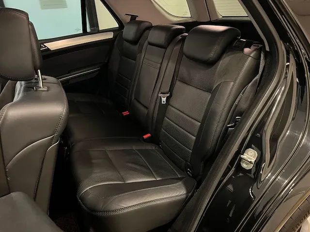 Mercedes-benz ml63 amg 6.2 v8 510pk 2006, r-677-xx -youngtimer- - afbeelding 32 van  47