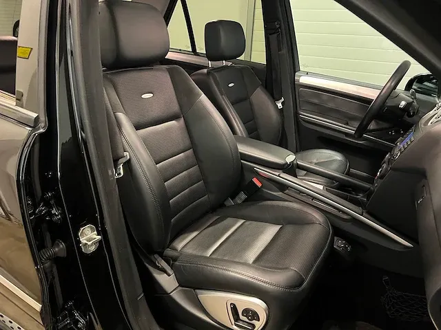 Mercedes-benz ml63 amg 6.2 v8 510pk 2006, r-677-xx -youngtimer- - afbeelding 35 van  47