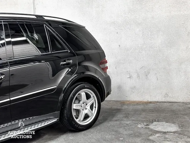 Mercedes-benz ml63 amg 6.2 v8 510pk 2006, r-677-xx -youngtimer- - afbeelding 43 van  47