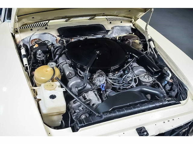 Mercedes-benz (r107) 450sl convertible 4,5l v8 - 1979 - afbeelding 87 van  95