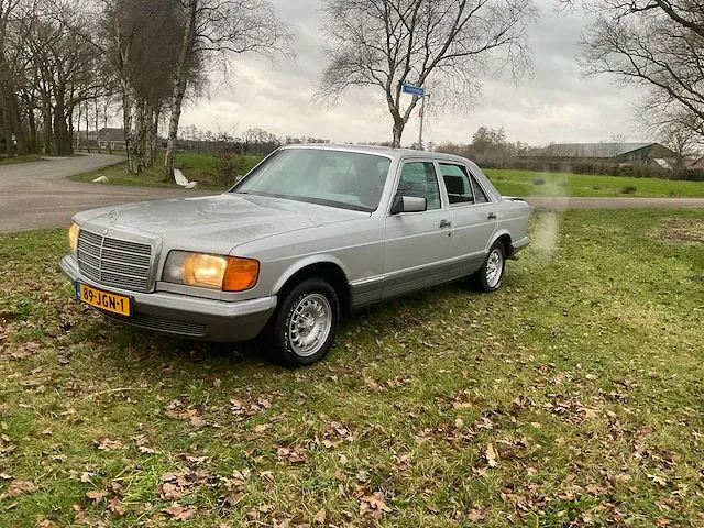 Mercedes-benz s-klasse 500 se oldtimer auto v8 - afbeelding 1 van  24