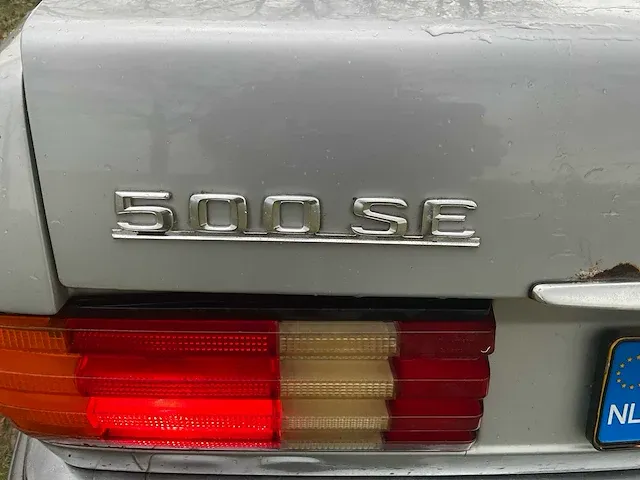 Mercedes-benz s-klasse 500 se oldtimer auto v8 - afbeelding 22 van  24