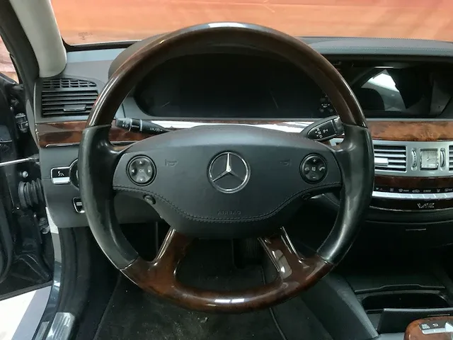 Mercedes-benz s-klasse 600 lang 2006 - afbeelding 18 van  52