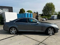 Mercedes-benz s-klasse personenauto - afbeelding 16 van  22
