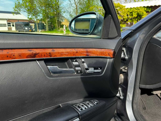 Mercedes-benz s-klasse personenauto - afbeelding 15 van  22