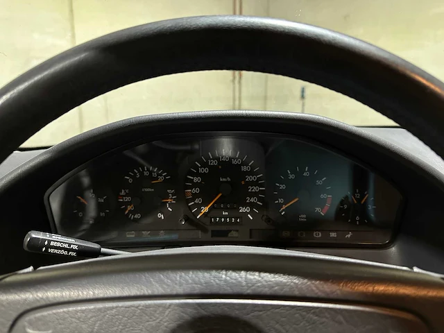 Mercedes-benz s320 classic 231pk 1993 s-klasse, 86-nd-tl youngtimer - afbeelding 15 van  37
