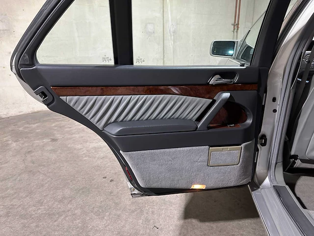 Mercedes-benz s320 classic 231pk 1993 s-klasse, 86-nd-tl youngtimer - afbeelding 21 van  37