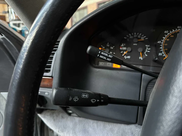 Mercedes-benz s500 coupé 5.0 v8 320pk 1994 youngtimer - afbeelding 13 van  32