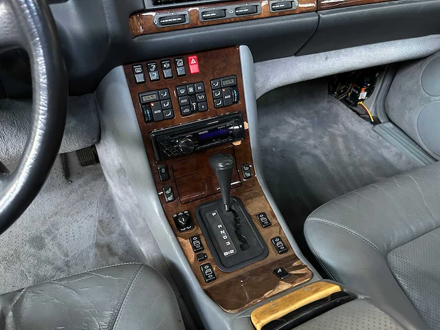 Mercedes-benz s500 coupé 5.0 v8 320pk 1994 youngtimer - afbeelding 15 van  32