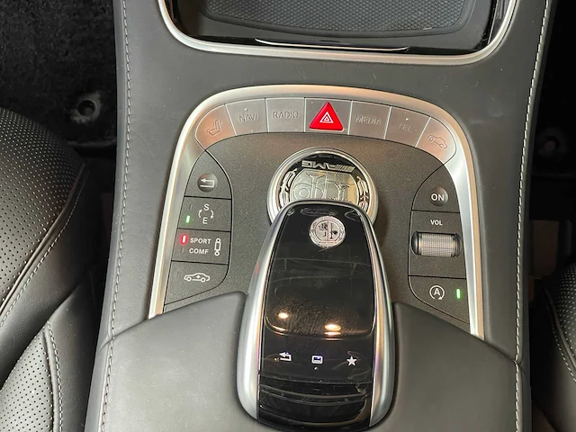 Mercedes-benz s500 lang amg 4.7 v8 455pk 2015 s-klasse - afbeelding 36 van  72