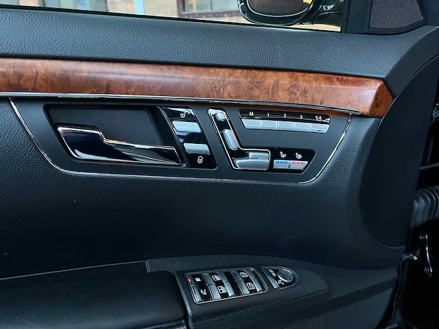 Mercedes-benz s500 lang amg 5.5 v8 -designo- 387pk 2006 s-klasse -youngtimer- - afbeelding 35 van  67