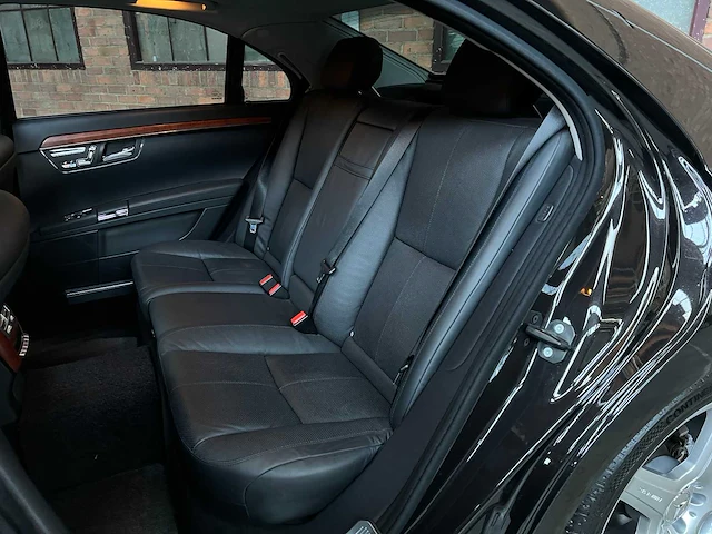 Mercedes-benz s500 lang amg 5.5 v8 -designo- 387pk 2006 s-klasse -youngtimer- - afbeelding 47 van  67