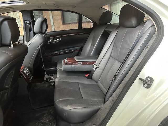 Mercedes-benz s600 lang 5.5 v12 517pk 2006 youngtimer lorinser s-klasse - afbeelding 38 van  49