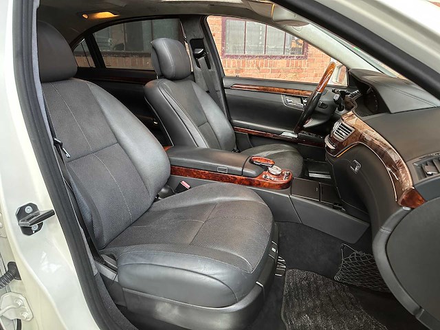 Mercedes-benz s600 lang 5.5 v12 517pk 2006 youngtimer lorinser s-klasse - afbeelding 40 van  49