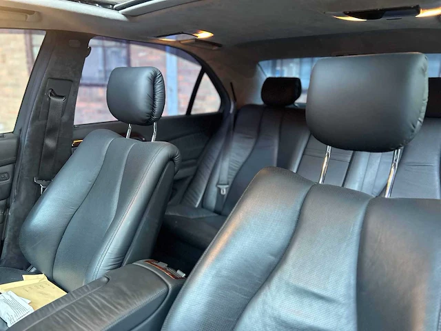 Mercedes-benz s600 lang 5.8 v12 367pk 2002 -youngtimer- s-klasse - afbeelding 39 van  51