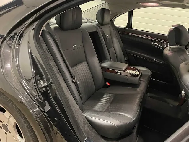 Mercedes-benz s600 lang guard 5.5 v12 w221 517pk 2007 s-klasse, r-110-lt youngtimer - afbeelding 47 van  65