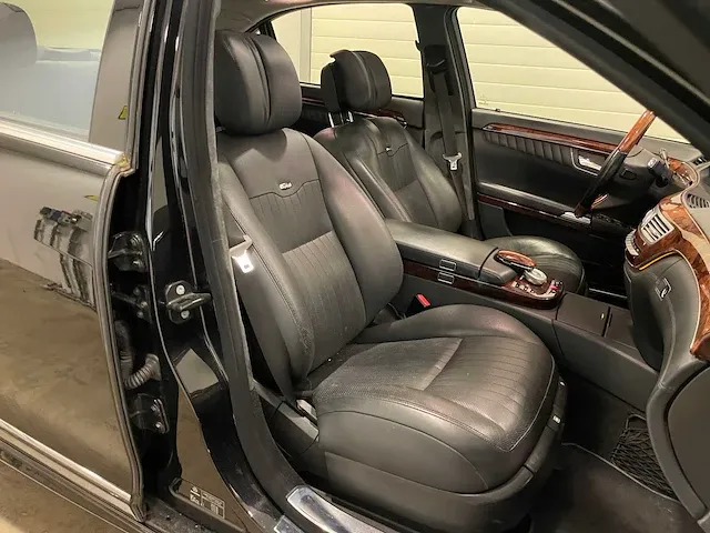 Mercedes-benz s600 lang guard 5.5 v12 w221 517pk 2007 s-klasse, r-110-lt youngtimer - afbeelding 48 van  65