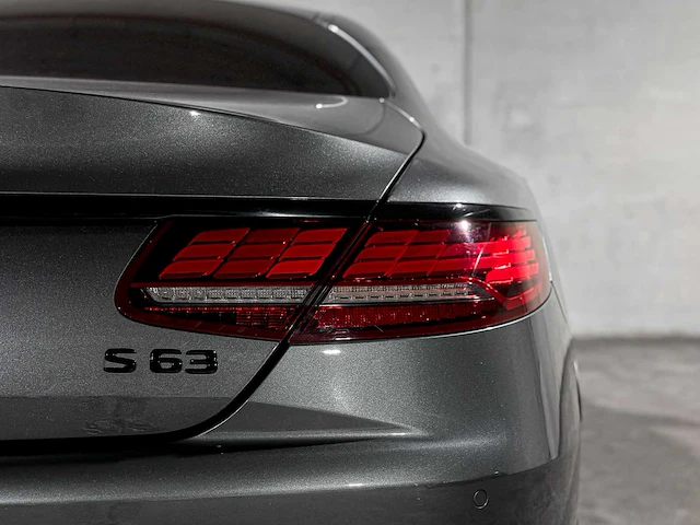 Mercedes-benz s63 amg 4.0 v8 4matic 612pk 2018 carbon s-klasse coupe - afbeelding 25 van  80
