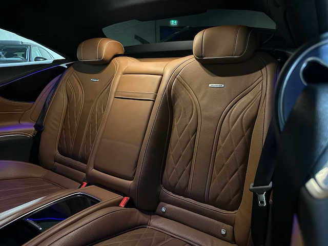 Mercedes-benz s63 amg 4.0 v8 4matic 612pk 2018 carbon s-klasse coupe - afbeelding 64 van  80