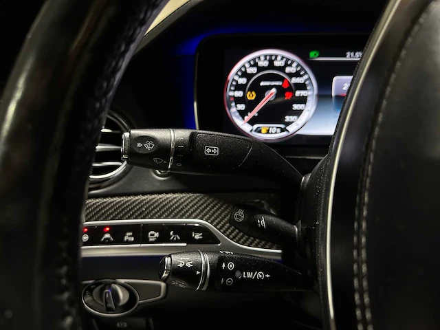 Mercedes-benz s63 amg 4matic lang 585pk 2014 s-klasse, nl-kenteken - afbeelding 18 van  52