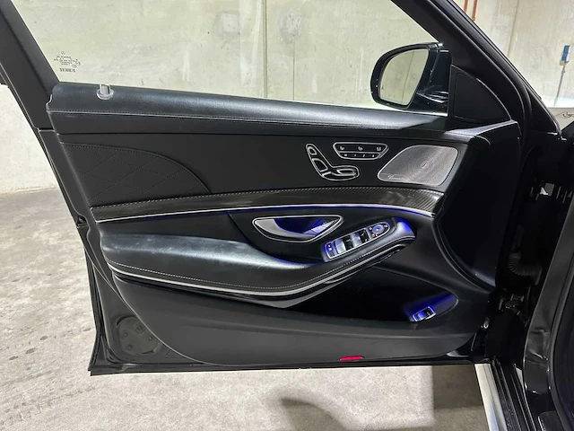 Mercedes-benz s63 amg 4matic lang 585pk 2014 s-klasse, nl-kenteken - afbeelding 30 van  52