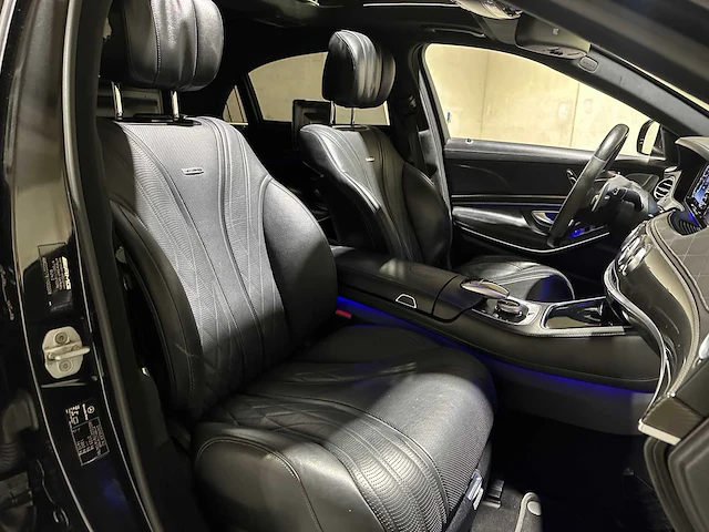 Mercedes-benz s63 amg 4matic lang 585pk 2014 s-klasse, nl-kenteken - afbeelding 44 van  52