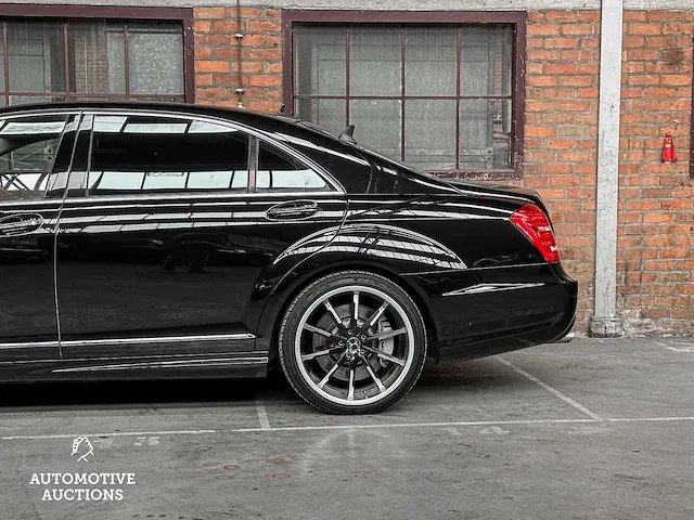 Mercedes-benz s63 amg lang 6.2 v8 525pk 2007 -youngtimer- s-klasse - afbeelding 31 van  82