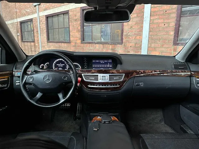 Mercedes-benz s63 amg lang 6.2 v8 525pk 2007 -youngtimer- s-klasse - afbeelding 33 van  82