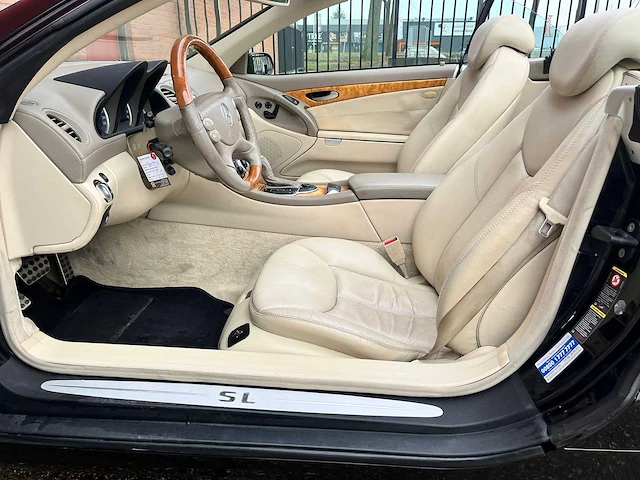 Mercedes-benz sl-klasse 350, automaat, 32-np-tn - afbeelding 4 van  26
