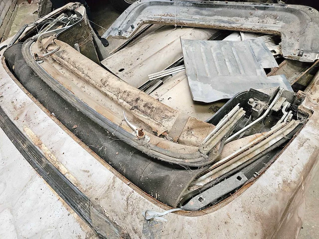 Mercedes-benz sl 'pagode' automatic (project / 'rollend chassis') - afbeelding 8 van  28