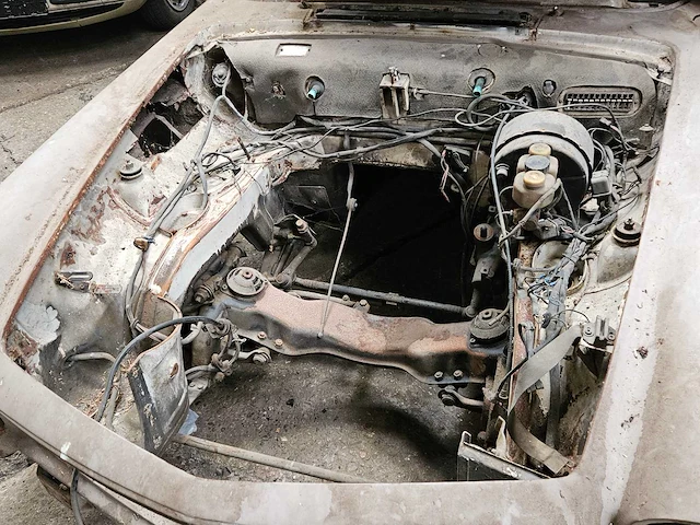 Mercedes-benz sl 'pagode' automatic (project / 'rollend chassis') - afbeelding 17 van  28