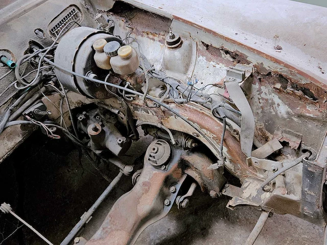 Mercedes-benz sl 'pagode' automatic (project / 'rollend chassis') - afbeelding 19 van  28
