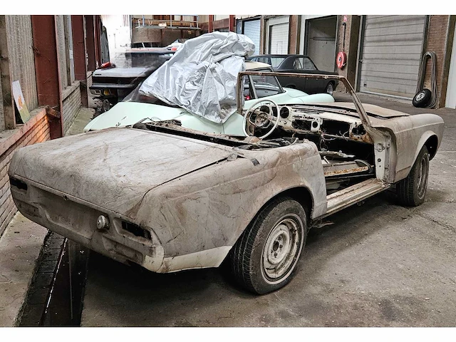 Mercedes-benz sl 'pagode' automatic (project / 'rollend chassis') - afbeelding 23 van  28