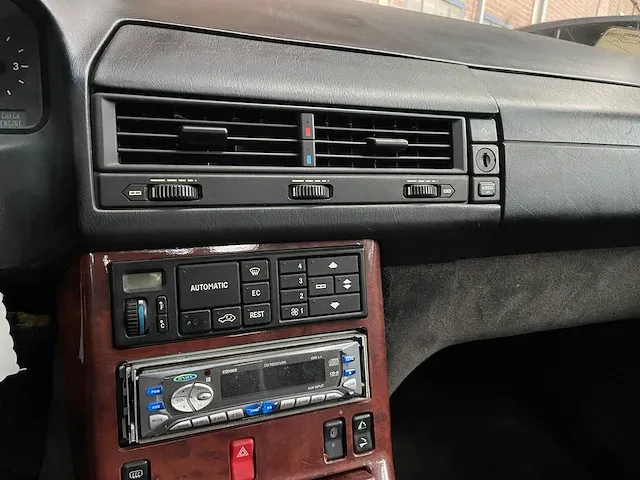 Mercedes-benz sl500 320pk 1991 -youngtimer- - afbeelding 22 van  36
