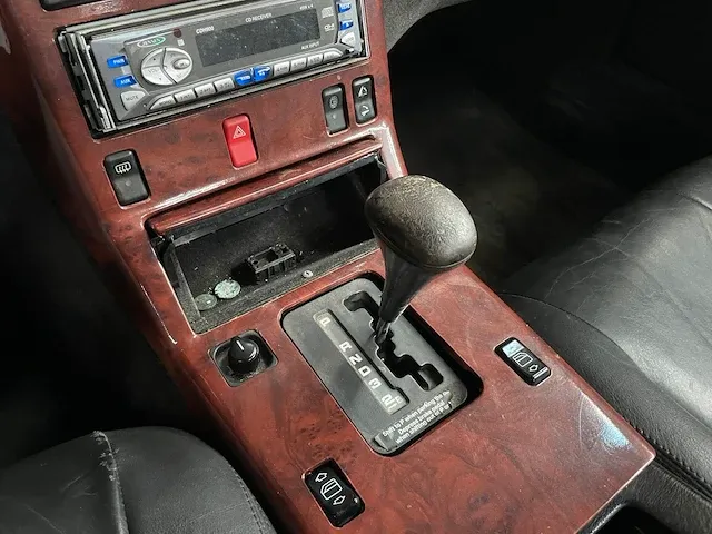 Mercedes-benz sl500 320pk 1991 -youngtimer- - afbeelding 24 van  36