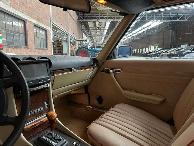 Mercedes-benz sl500 5.0 v8 230pk 1983 sl-klasse - afbeelding 7 van  28