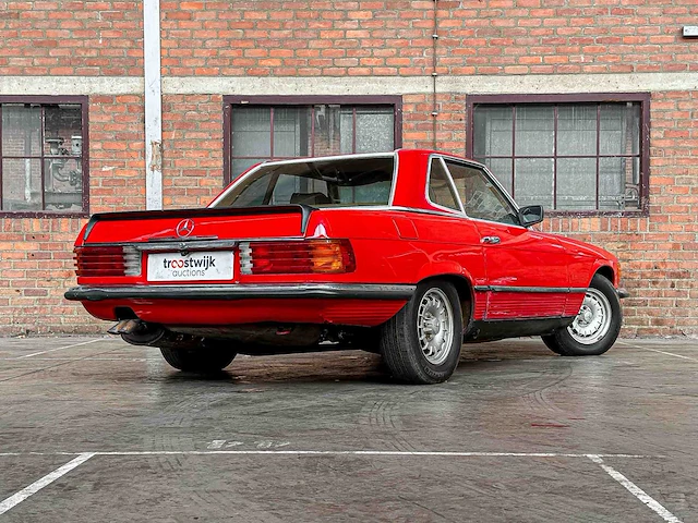 Mercedes-benz sl500 5.0 v8 230pk 1983 sl-klasse - afbeelding 27 van  28