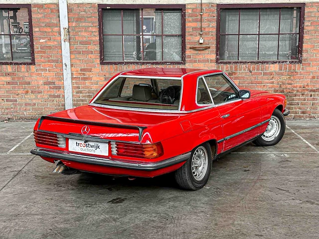 Mercedes-benz sl500 5.0 v8 230pk 1983 sl-klasse - afbeelding 28 van  28
