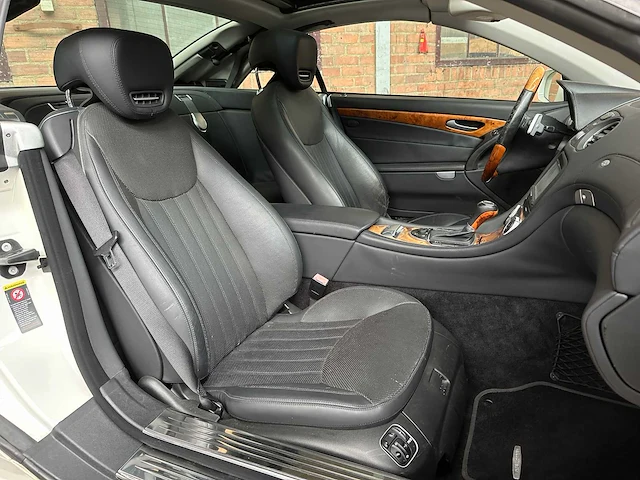 Mercedes-benz sl500 amg 5.5 v8 388pk 2009 sl-klasse youngtimer - afbeelding 32 van  40