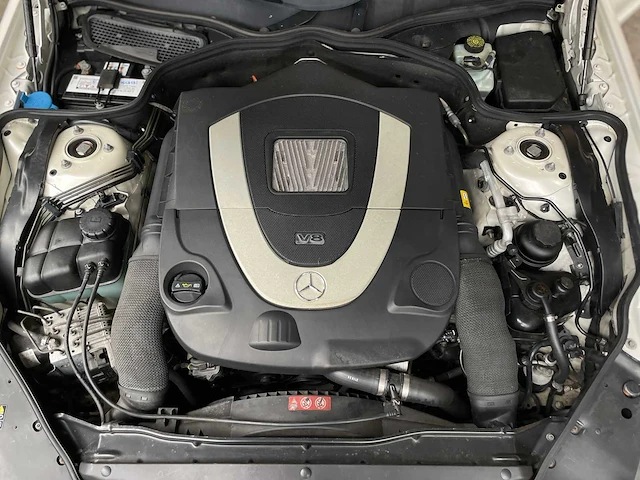 Mercedes-benz sl550 amg 5.5 v8 r230 382pk 2011 - afbeelding 35 van  42