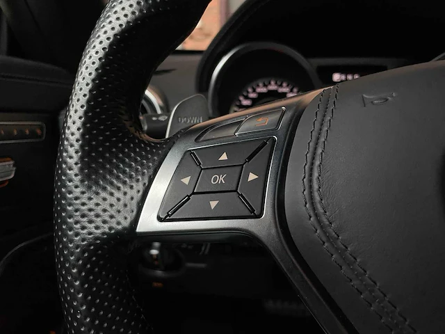 Mercedes-benz sl63 amg 5.5 v8 (facelift) sl-klasse - afbeelding 18 van  53