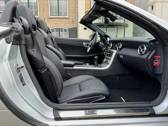 Mercedes-benz slk 200k-leder-clima-navi -17'' lmv - n-504-hd - afbeelding 2 van  34