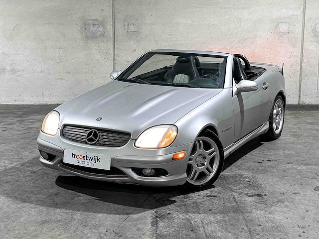 Mercedes-benz slk32 amg 3.2 v6 354pk 2004 slk-klasse youngtimer - afbeelding 23 van  37