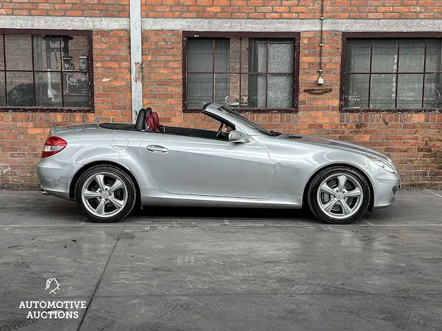 Mercedes-benz slk350 3.5 v6 272pk 2004 airscarf slk-klasse youngtimer - afbeelding 11 van  49