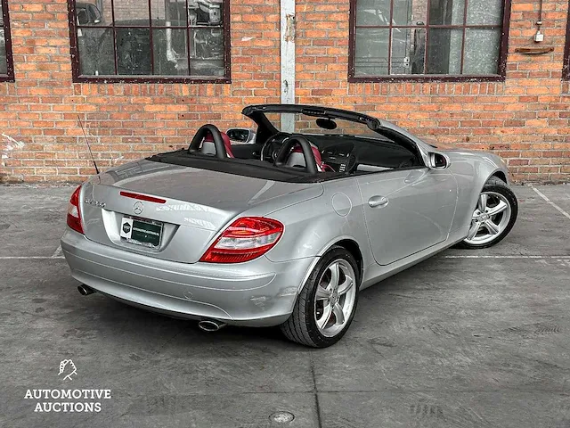 Mercedes-benz slk350 3.5 v6 272pk 2004 airscarf slk-klasse youngtimer - afbeelding 16 van  49