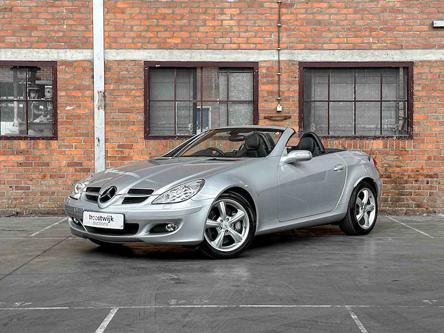 Mercedes-benz slk350 3.5 v6 272pk 2005 airscarf slk-klasse youngtimer - afbeelding 12 van  33