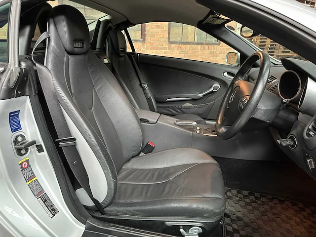Mercedes-benz slk350 3.5 v6 272pk 2005 airscarf slk-klasse youngtimer - afbeelding 24 van  33