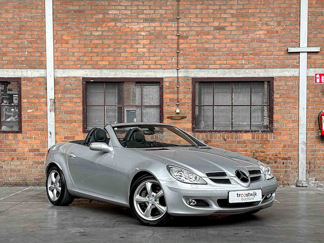 Mercedes-benz slk350 3.5 v6 272pk 2005 airscarf slk-klasse youngtimer - afbeelding 29 van  33
