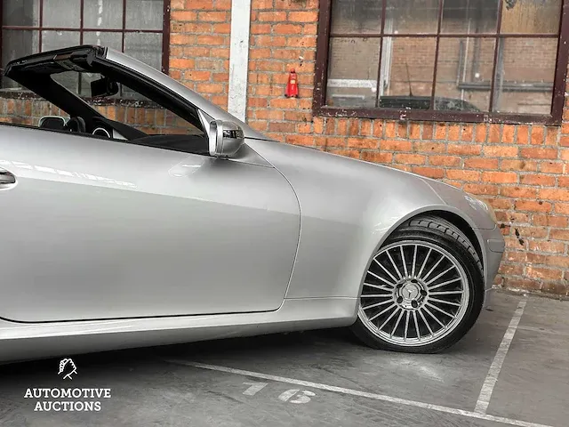 Mercedes-benz slk350 3.5 v6 272pk 2005 airscarf youngtimer - afbeelding 19 van  69